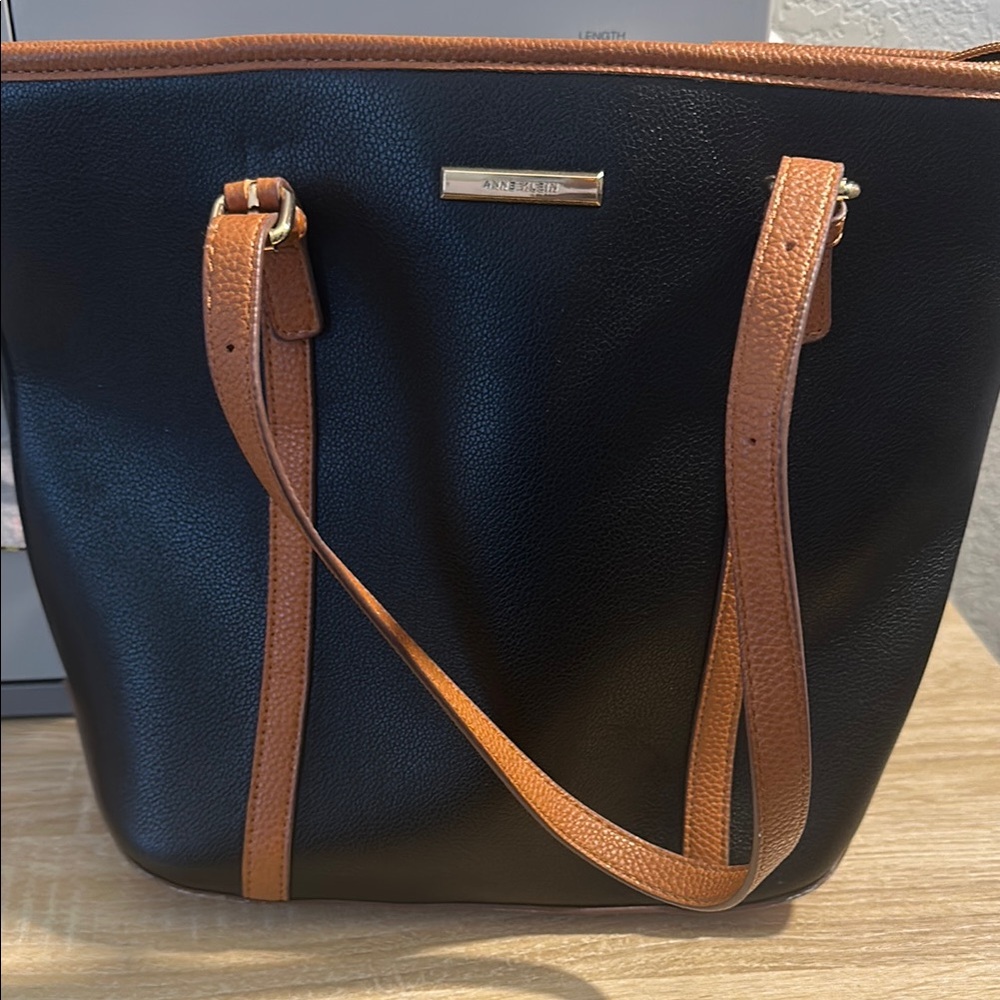 Anne Klein Black and Tan Classic Tote